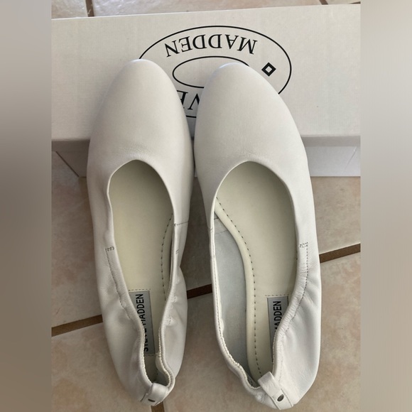 NEW Steve Madden Hachi Ballet Flat Sz 8 HACH01S1 #829105760301 - Picture 1 of 6